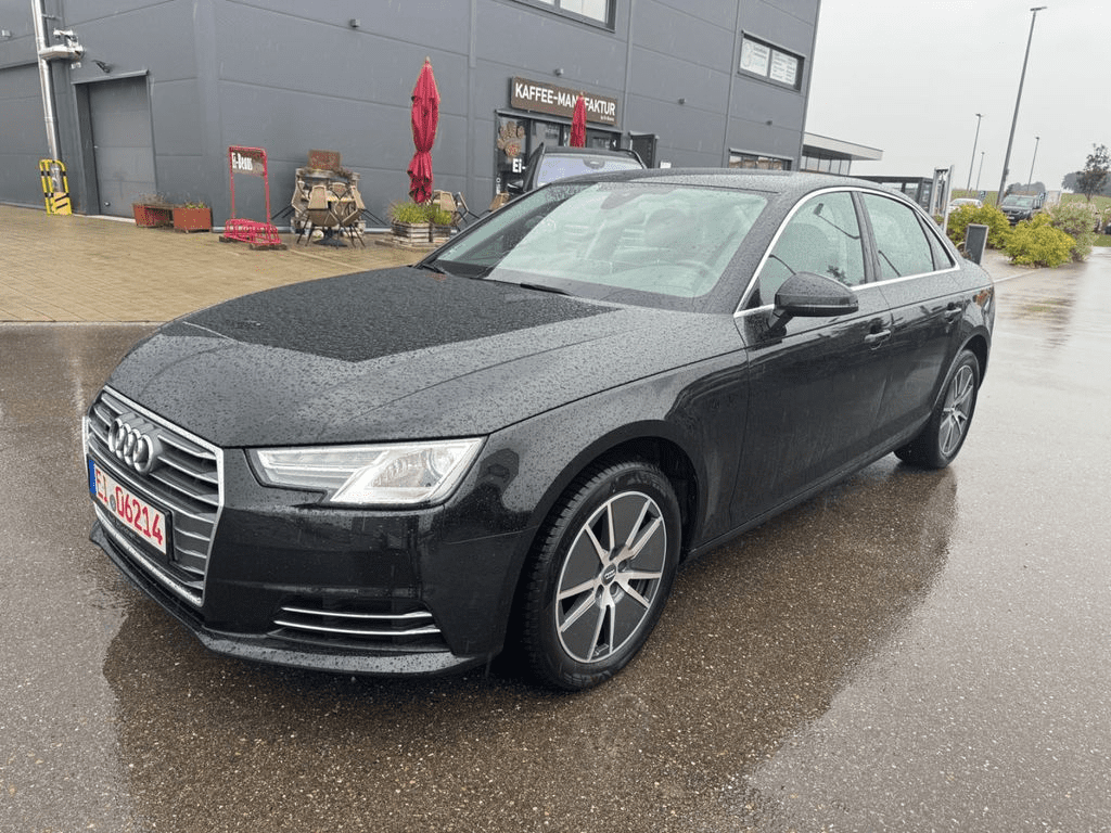 379ddf6f-096d-480a-b27d-feff9bfb0a95 Audi A4 Limousine quattro sport – Image 1