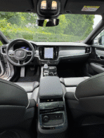 Volvo V90 T8 AWD Ultra Dark Recharge Plug-In Hybrid – Image 7
