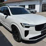 Volvo XC90 T8 AWD Ultra Dark Recharge Plug-In Hybrid – 7 Places