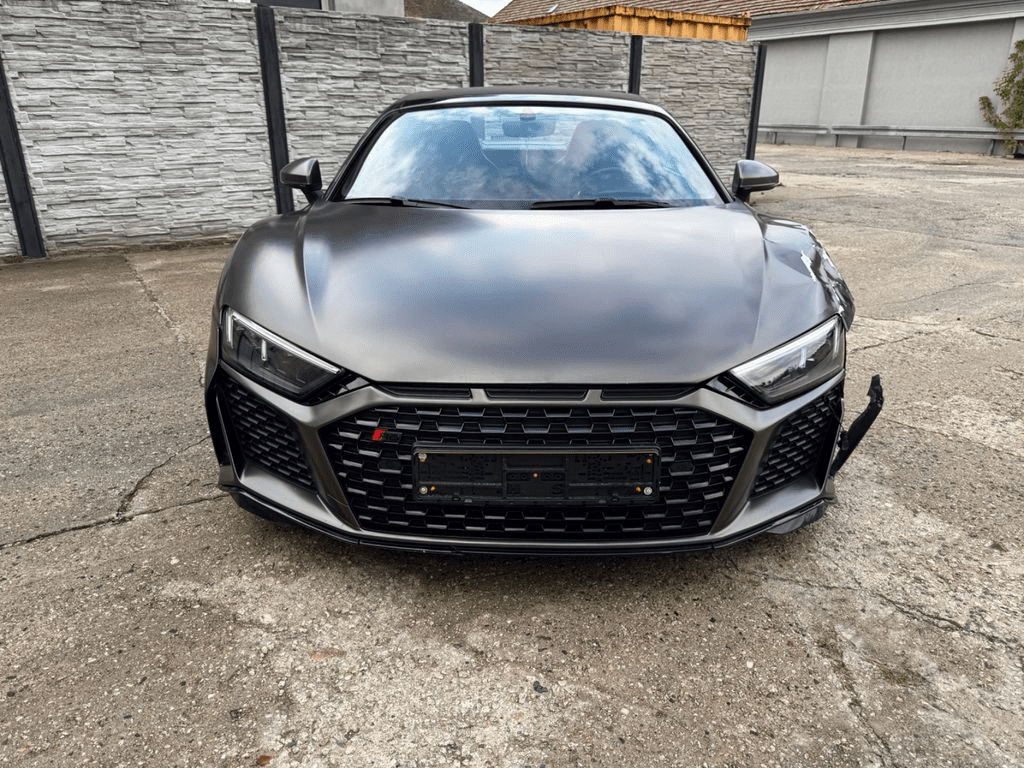 be044407-6706-404d-8aed-59e5ab3c6305 Audi R8 Spyder 5.2 FSI quattro Performance – Image 1