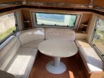 Caravane Fendt Topas 590 – Climatisation, Douche, Grand Réfrigérateur, 4 Couchages – Image 18